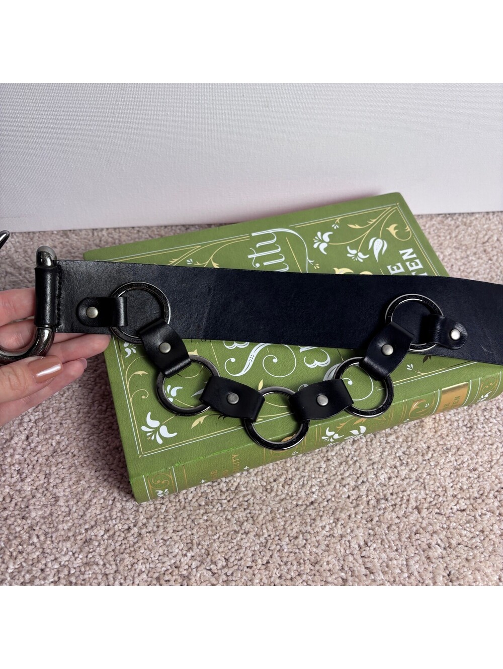 Chunky Chain Belt - Picture 3 of 5